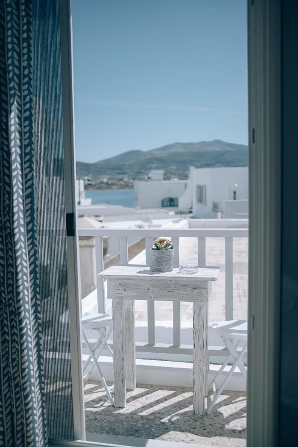 Yiasemi Rooms & Studios Andiparos Exterior photo